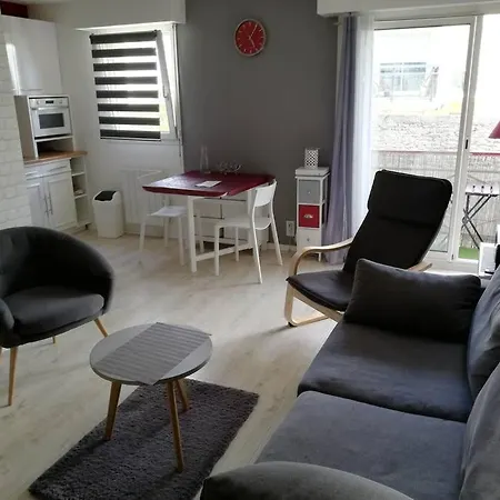 Διαμέρισμα Beau Duplex Proche Centre *