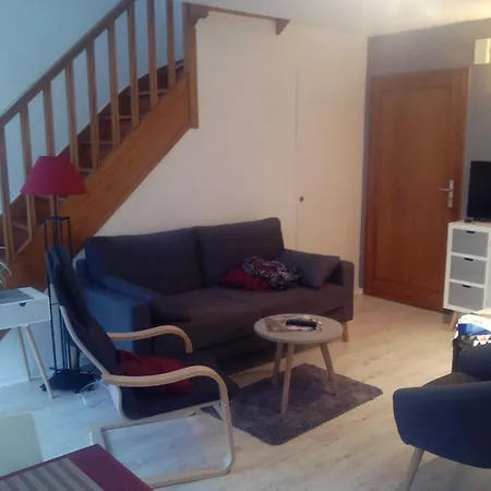 Beau Duplex Proche Centre